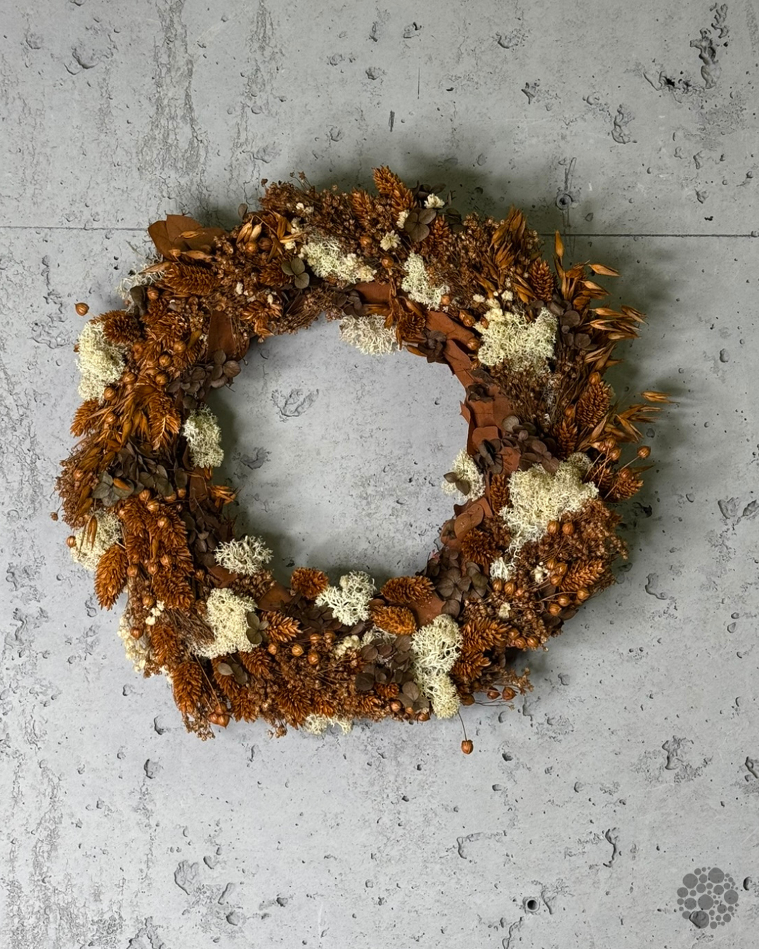 AMBER WREATH – Ghirlanda di fiori secchi con lichene