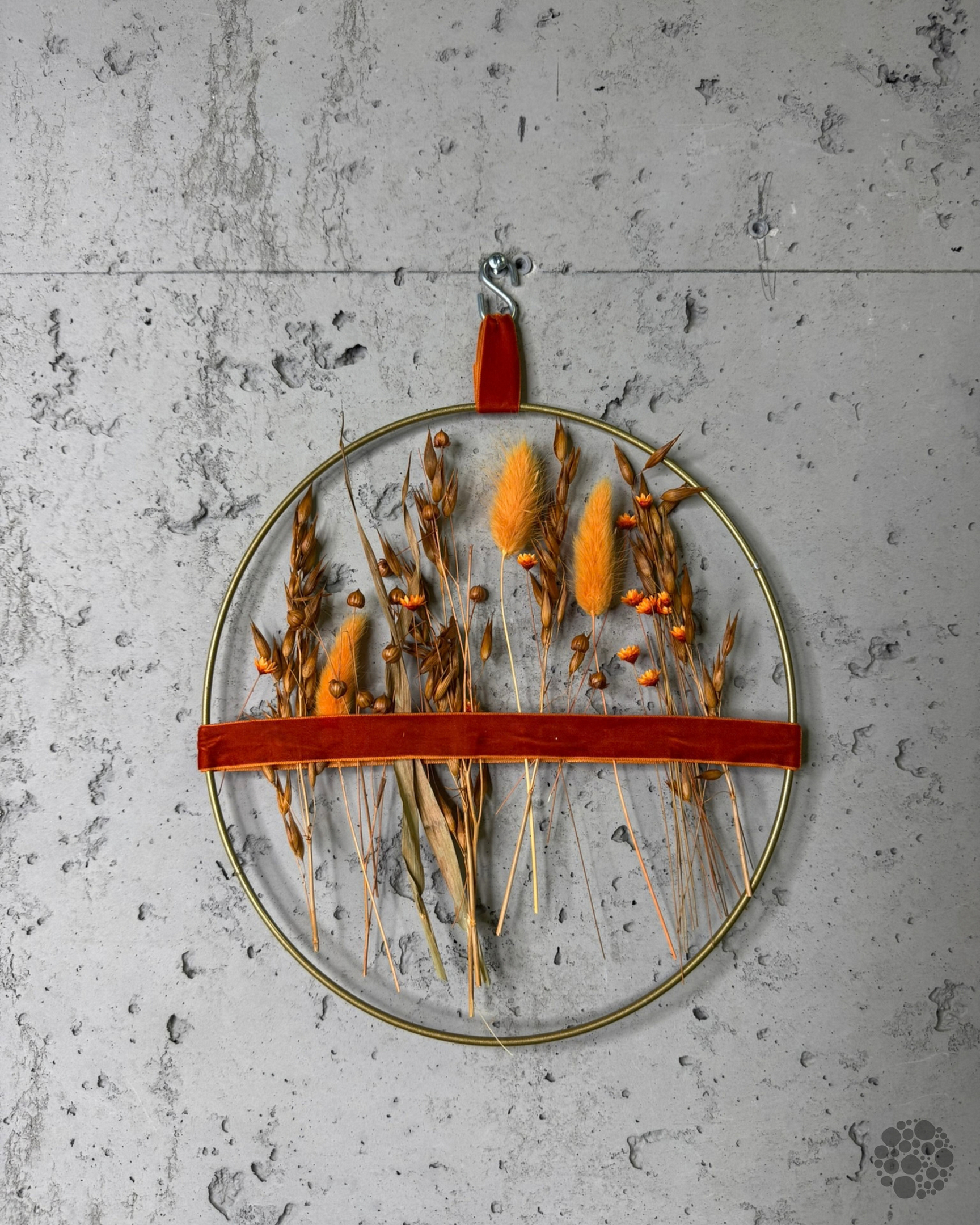 AMBER HOOP – vista frontale su sfondo grigio, diametro: circa 260 mm